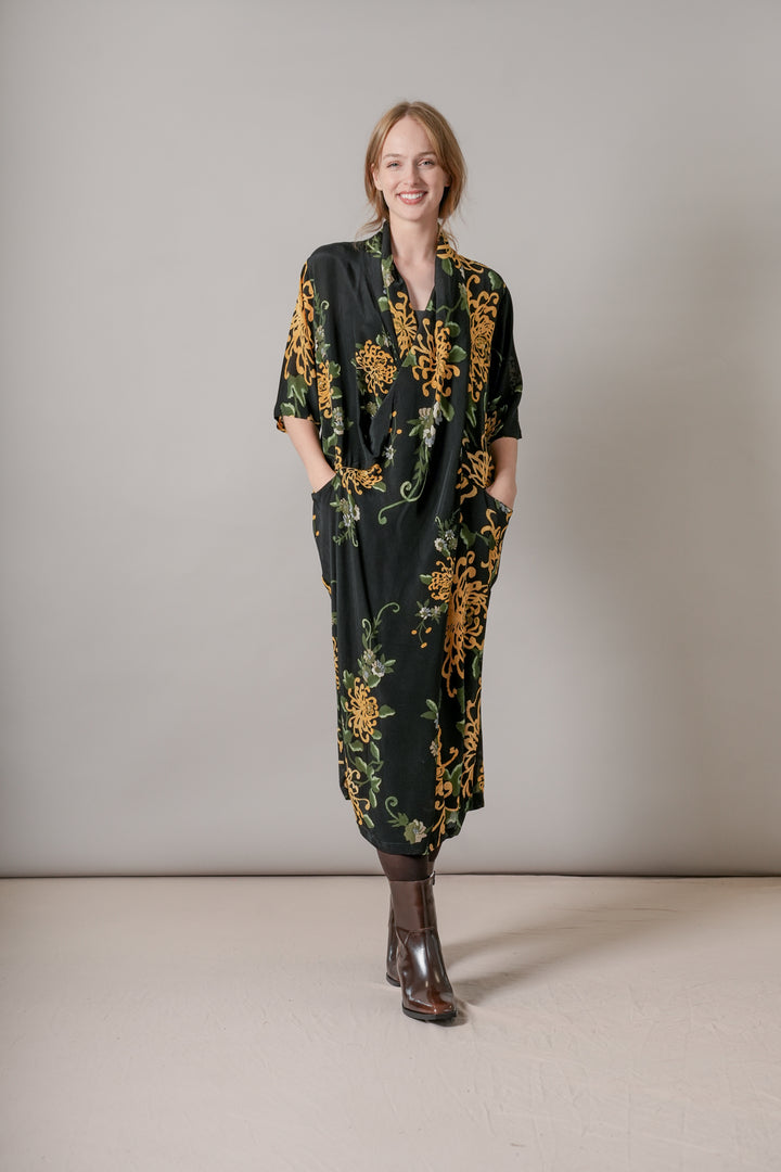 Chrysanthemum Black Rachel Dress