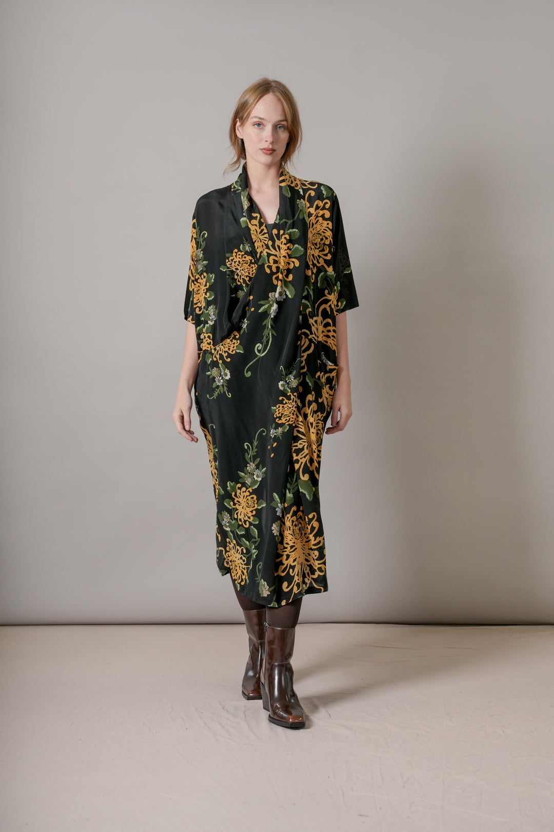 Chrysanthemum Black Rachel Dress