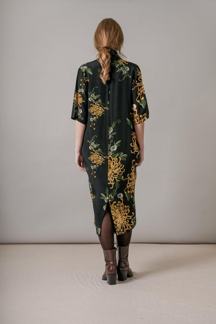 Chrysanthemum Black Rachel Dress