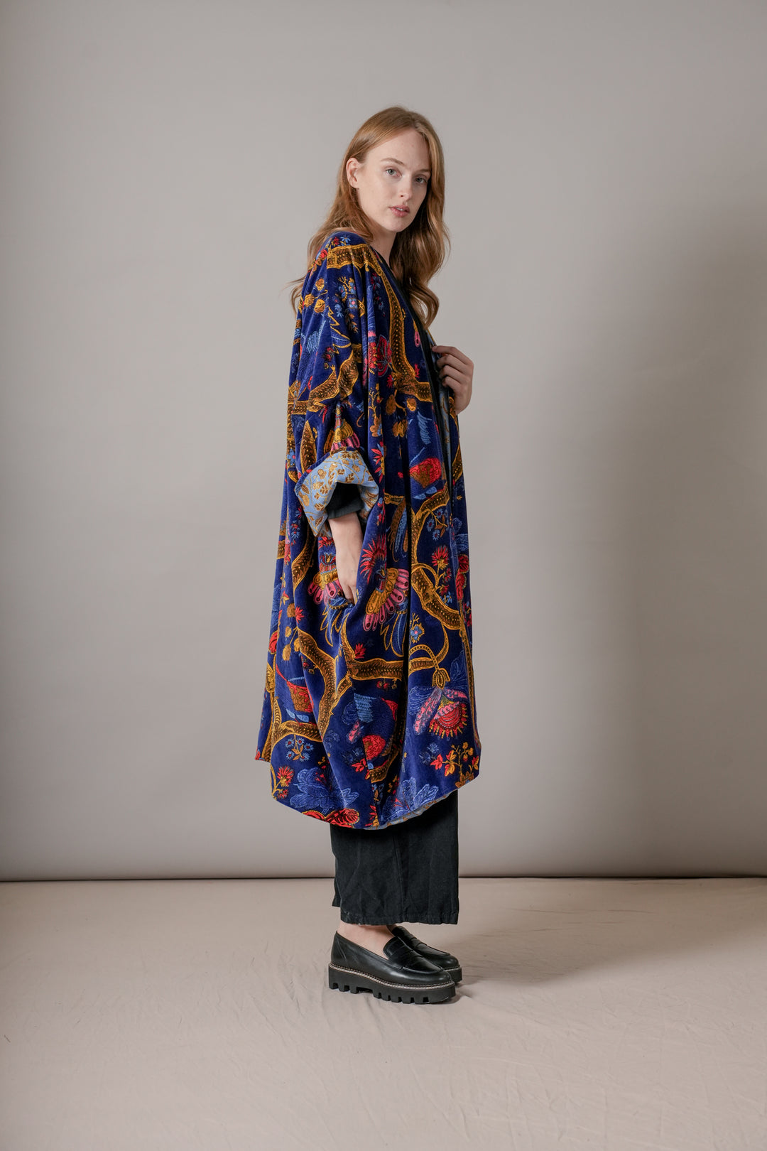 Climbing Peacock Royal Blue Velvet Grande Kimono