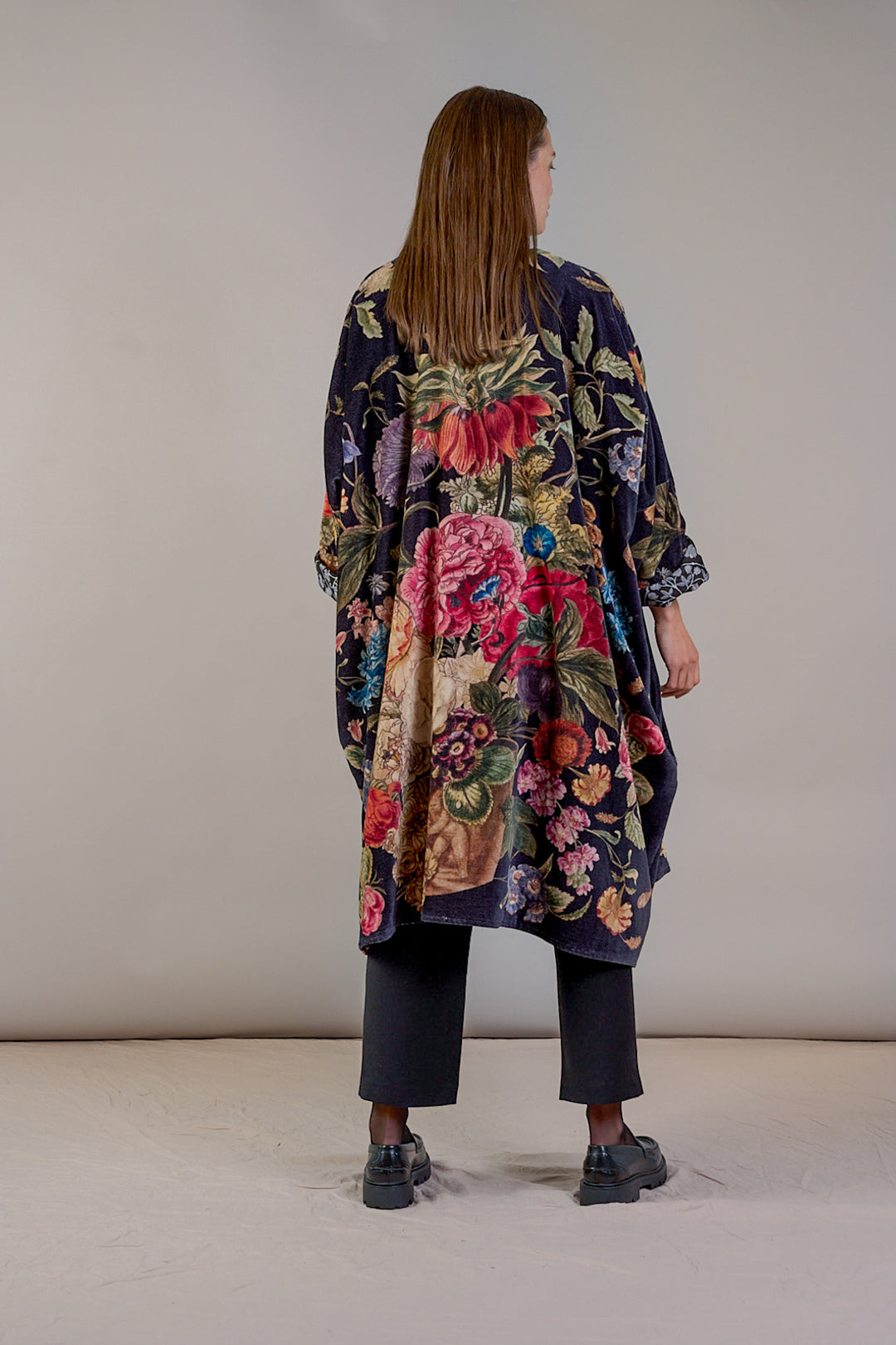 Primula Black Velvet Grande Kimono