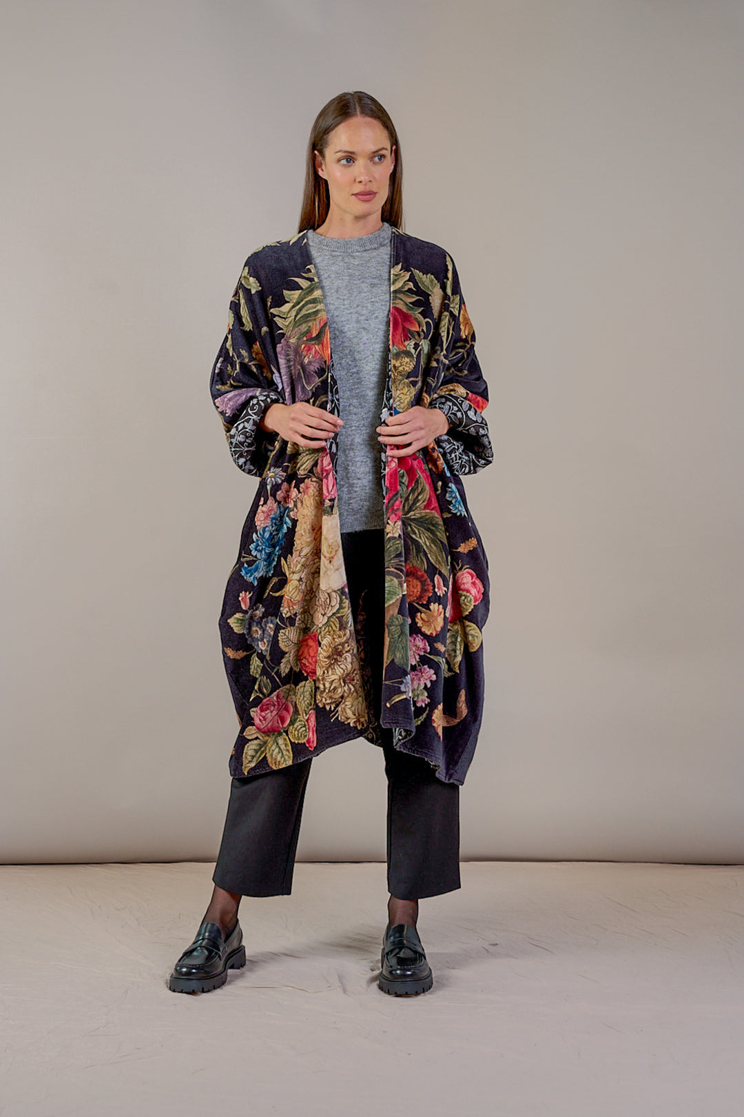 Primula Black Velvet Grande Kimono