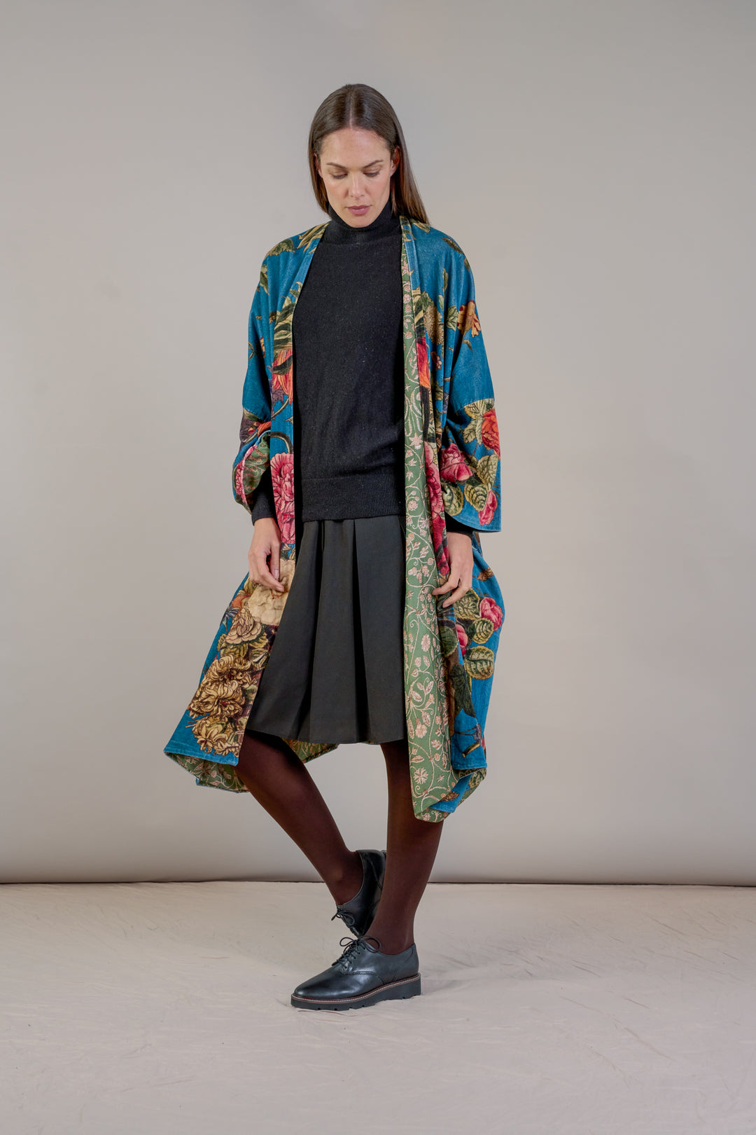 Primula Teal Velvet Grande Kimono