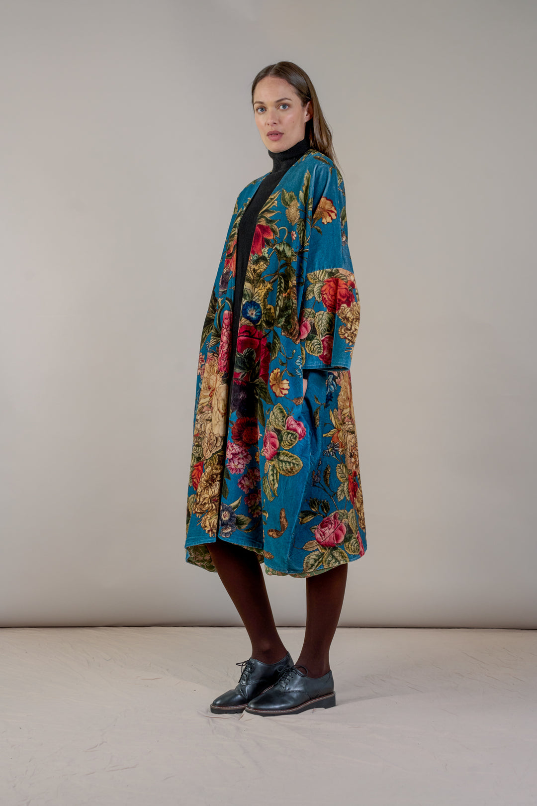 Primula Teal Velvet Grande Kimono