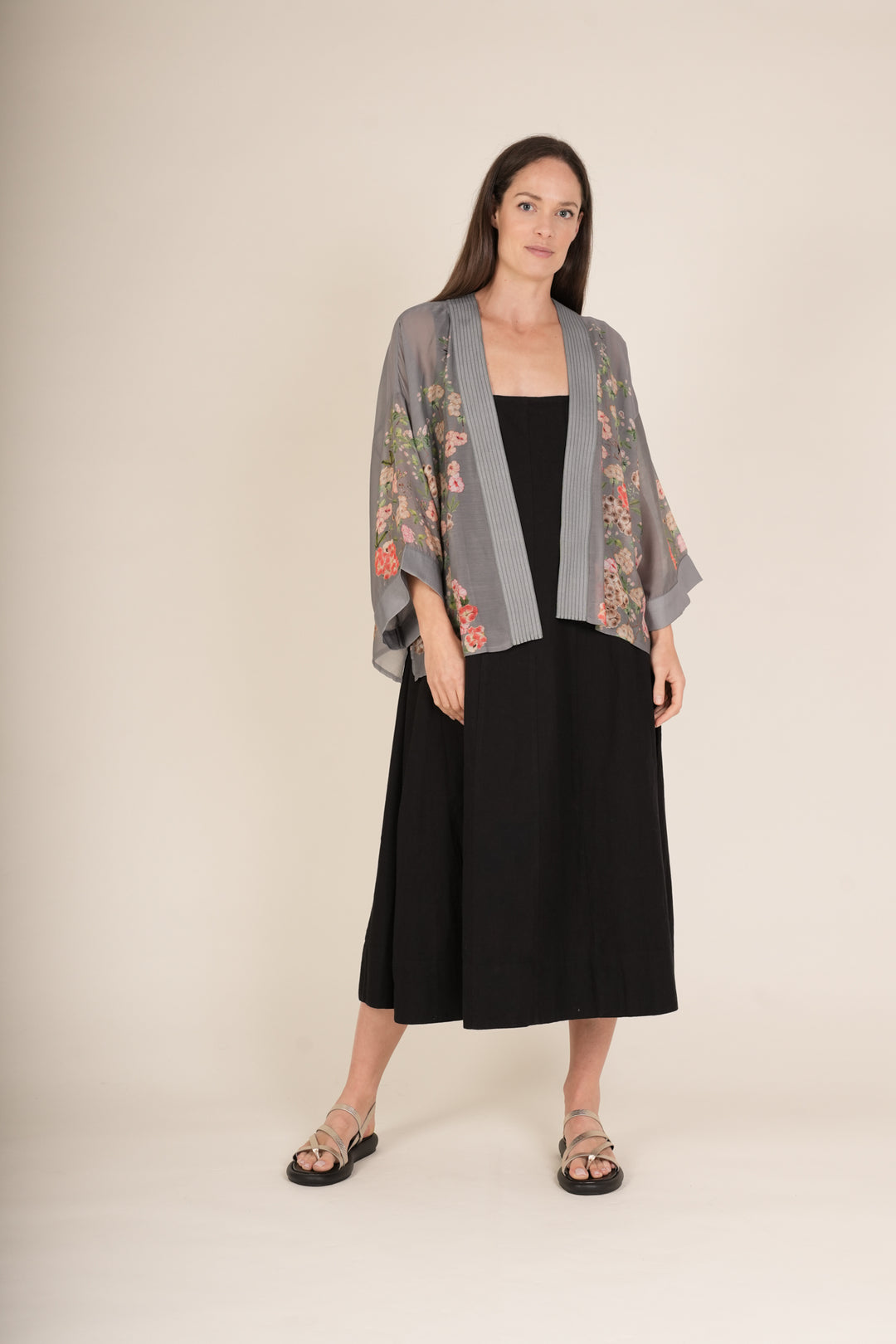 Trailing Blossom Grey Kimono